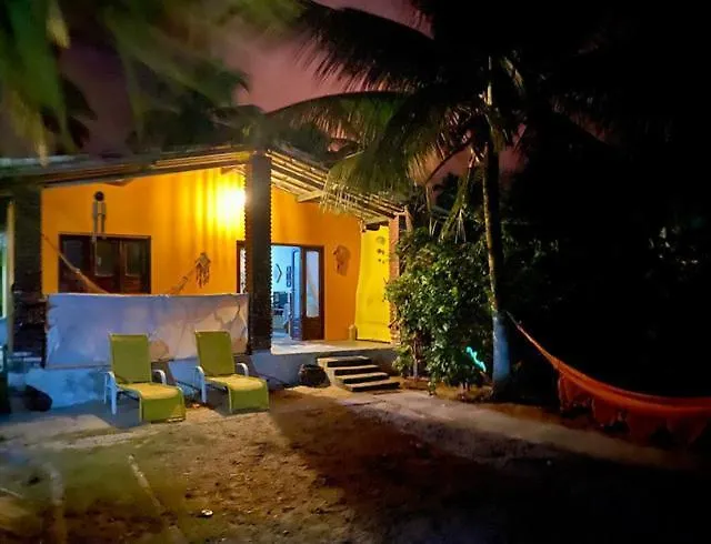 Beira Mar Suites Maracaipe Porto de Galinhas 3*,
